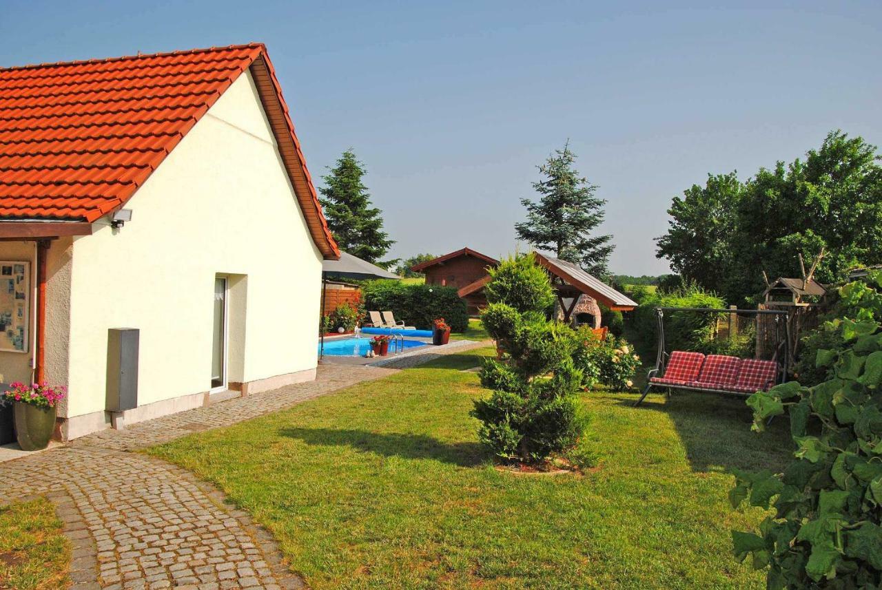 Ferienhauser Mit Pool Kummerow Schw 1010 外观 照片