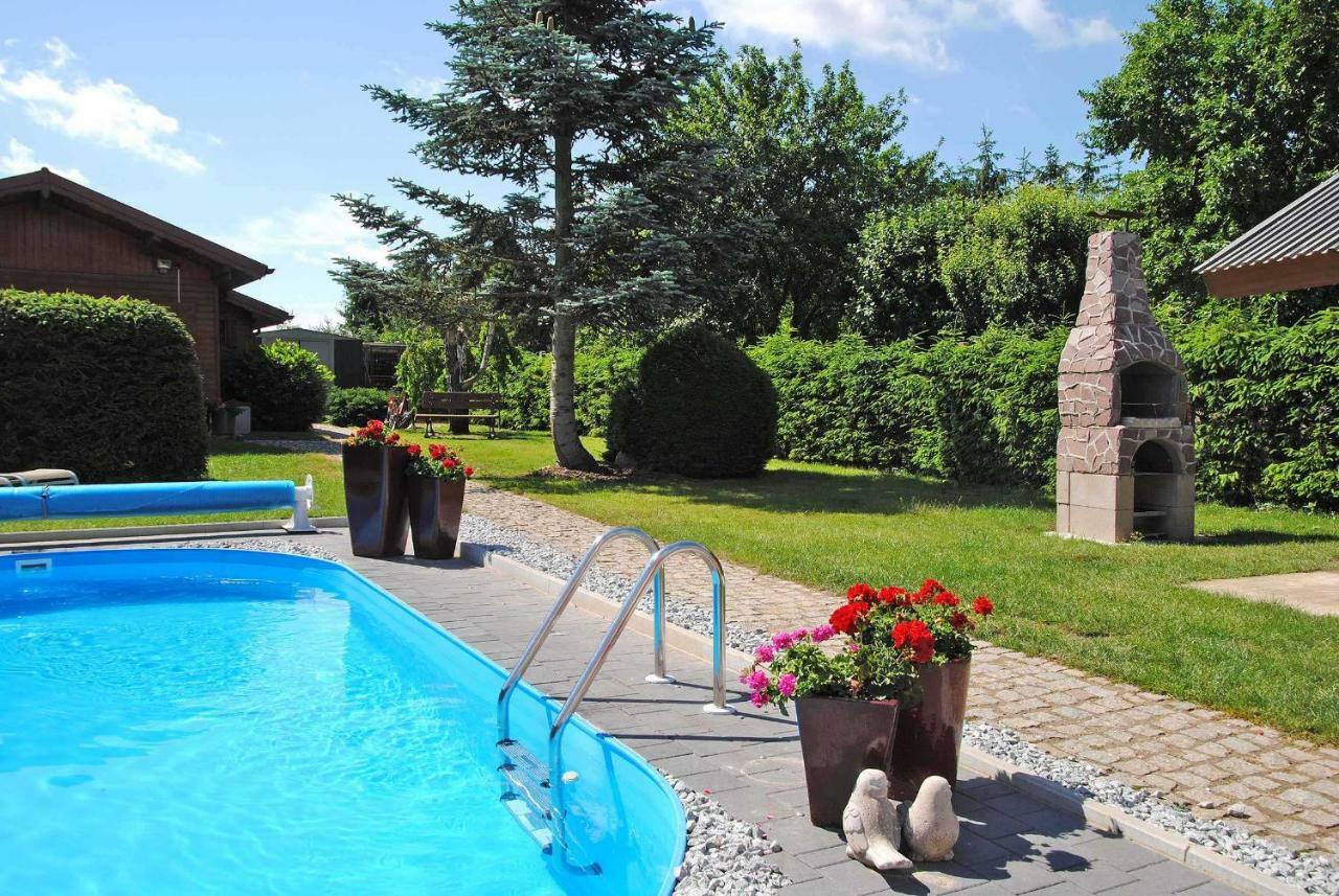Ferienhauser Mit Pool Kummerow Schw 1010 外观 照片
