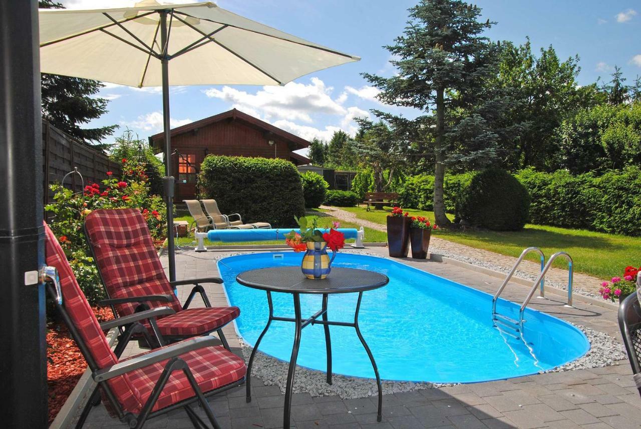 Ferienhauser Mit Pool Kummerow Schw 1010 外观 照片